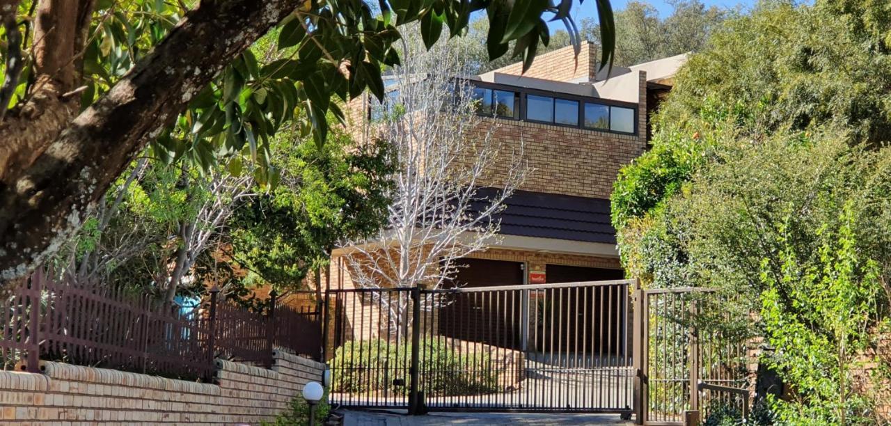 Mountain Gem Bed & Breakfast Bloemfontein Luaran gambar